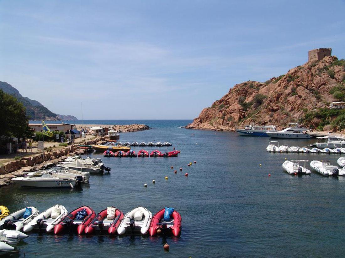 Отель La Calypso Porto  Экстерьер фото
