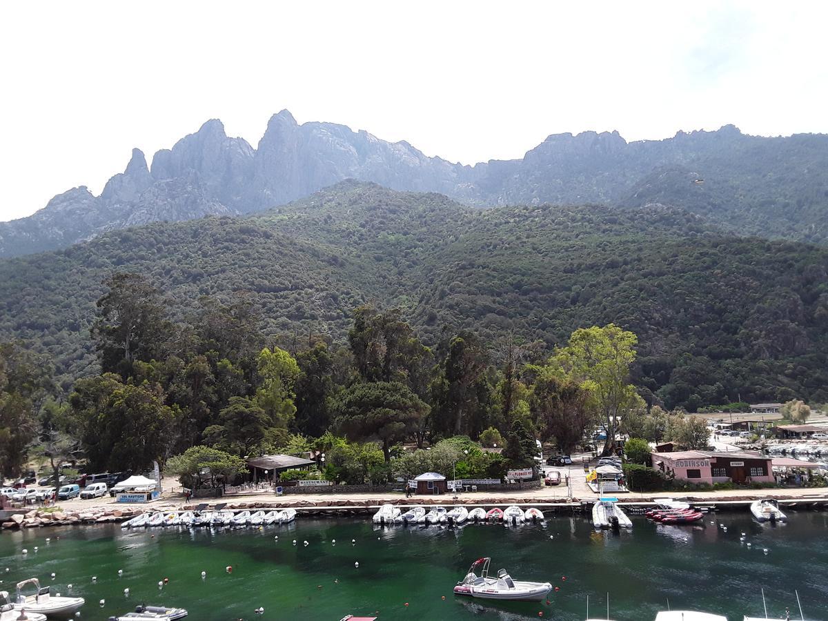 Отель La Calypso Porto  Экстерьер фото